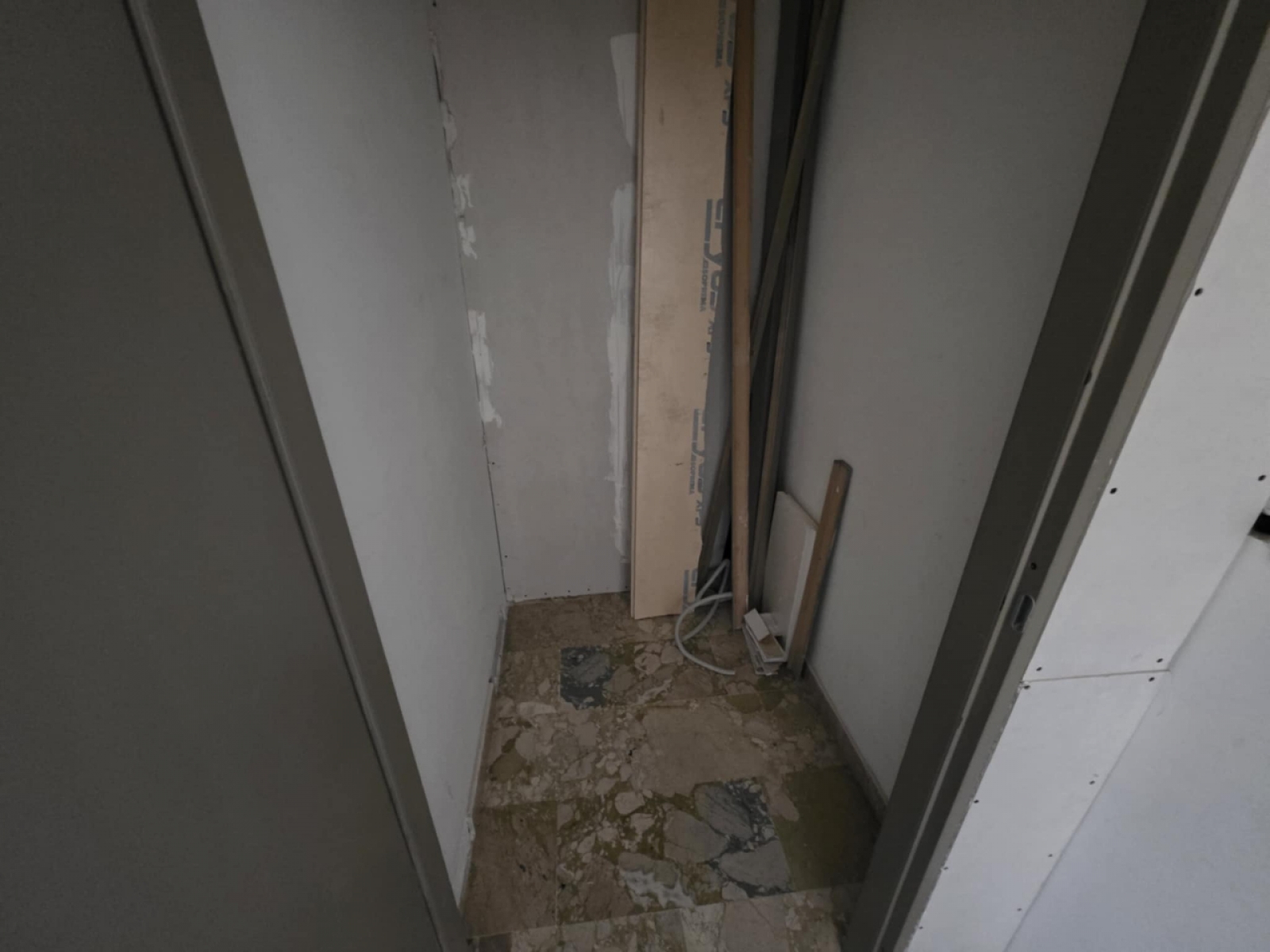 Appartamento Ristrutturato Arredato Archi 75 Mq