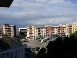 Bilocale Arredato Via De Nava 60 Mq