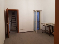Studio Ristrutturato Pressi Cedir
