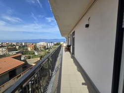 Appartamento Ristrutturato Panoramico Pellaro 140 Mq
