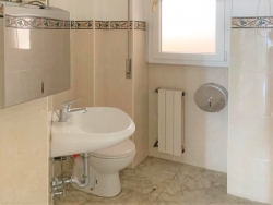 Studio Categoria A10 Con Terrazzo a Livello Ponte Della Libertà 200 Mq