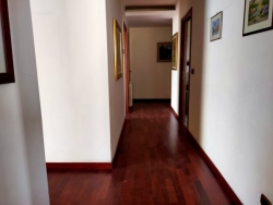 Appartamento Di Pregio Semi Arredato Con Posto Auto Viale Europa 130 Mq 