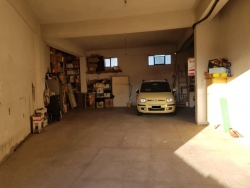 Appartamento Panoramico Ristrutturato Con Posto Auto In Garage e Giardino Saracinello 130 Mq
