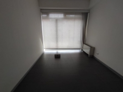 Locale Commerciale Nuovo Con 5 Vetrine Fronte Strada e Ampio Parcheggio Sbarre 400 Mq