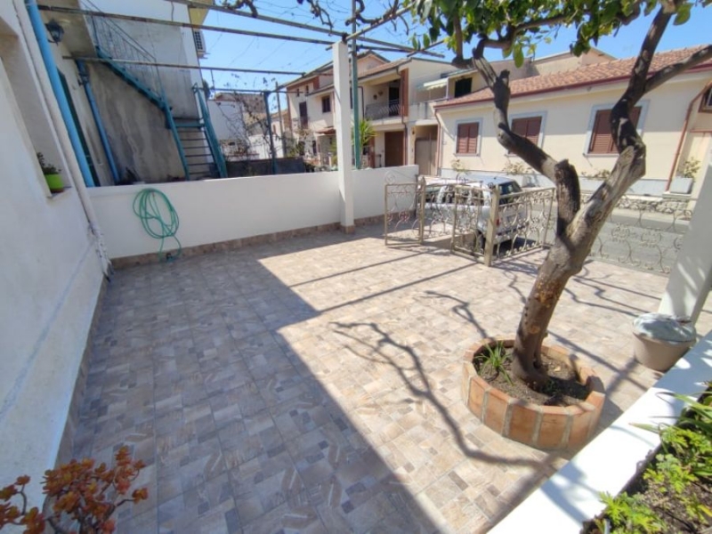 Appartamento Indipendente Ristrutturato Arredato Con Veranda Mesi Estivi Bocale 