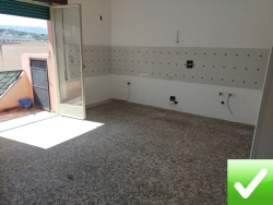 Appartamento Ristrutturato Via Andiloro 100 Mq