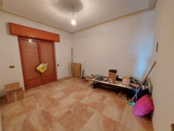 Appartamento Da Ristrutturare Panoramico + Lastrico Di 100 Mq Saracinello 94 Mq