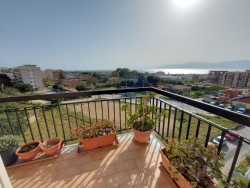 Appartamento Ampio Panoramico 200 Mq + Lastrico Solare 200 Mq Saracinello