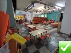 Locale Adibito Ad Asilo Con Pertinenza Esterna Rione Marconi 220 Mq