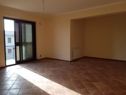 Appartamento Di Recente Costruzione Arredato Con Cantina e Posto Auto Villa San Giovanni 70 Mq