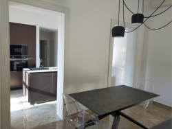 Appartamento Di Pregio Ristrutturato Arredato Pressi Piazza De Nava 70 Mq