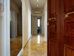 Appartamento Di Pregio Ristrutturato Arredato Pressi Piazza De Nava 80 Mq