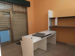 Locale Commerciale Categoria C3 Villa San Giovanni 73 Mq