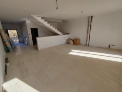 Villa A Schiera Panoramica Di Nuova Costruzione Con Verande e Giardino San Cristoforo 310 Mq