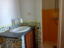 Appartamento Centro Via Emilio Cuzzocrea 100 Mq