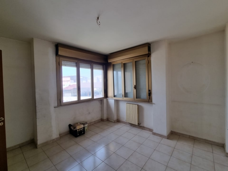 Appartamento Luminoso Panoramico Con Posti Auto e Cantina Ciccarello 137 Mq