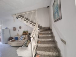 Villetta Semi Indipendente Su Due Livelli Arredata Con Veranda Condofuri Marina 90 Mq 