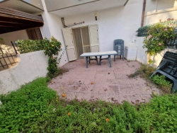 Villetta Semi Indipendente Su Due Livelli Arredata Con Veranda Condofuri Marina 90 Mq 
