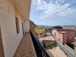 Appartamento Panoramico Arredato Motta San Giovanni 80 Mq