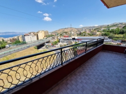 Appartamento Ristrutturato Arredato Via Petrara 55 Mq