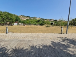 Terreno + Rudere + Locale Commerciale + Appartamenti Arangea