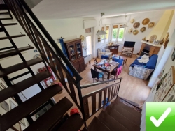 Villetta A Schiera Su Due Livelli 130 Mq + Corte 150 Mq e Giardini 400 Mq Ortì