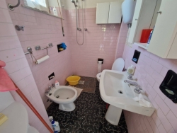 Villetta A Schiera Su Due Livelli 130 Mq + Corte 150 Mq e Giardini 400 Mq Ortì