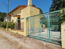 Villetta A Schiera Su Due Livelli 130 Mq + Corte 150 Mq e Giardini 400 Mq Ortì