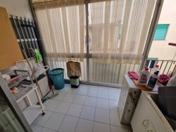 Ampio Appartamento Con Cantina Viale Calabria 160 Mq