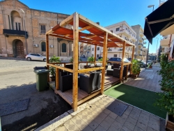 Attività Avviata Di Bar Con Dehor, Arredi e Accessori Sant'Anna 