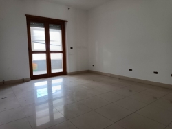Duplex Prestigioso + Terrazzo + Garage + Posti Auto Sbarre Centrali 180 Mq