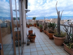 Duplex Prestigioso + Terrazzo + Garage + Posti Auto Sbarre Centrali 180 Mq
