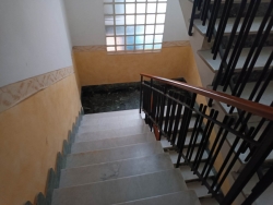 Ampio Appartamento Con Terrazzo a Livello Pressi Piazza De Nava 150 Mq
