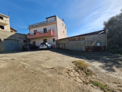Villa 270 Mq con Verande e Corte di 324 mq Campo Calabro 