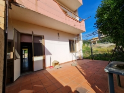 Villa 270 Mq con Verande e Corte di 324 mq Campo Calabro 