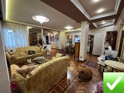 Appartamento Prestigioso Interamente Ristrutturato Panoramico Via Petrara 140 Mq