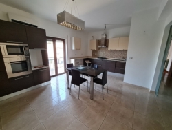 Prestigioso Appartamento Ristrutturato Arredato Via Pio XI 130 Mq