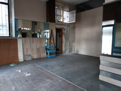 Ampio Locale 120 Mq + Deposito 150 Mq Centro Viale Genoese Zerbi