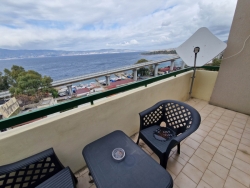 Appartamento Panoramico Con Posto Auto Pentimele 120 Mq