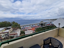 Appartamento Panoramico Con Posto Auto Pentimele 120 Mq