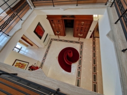 Prestigiosa Villa Indipendente Panoramica Con Corte e Giardino Piale