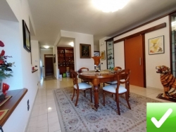 Appartamento Ristrutturato + Garage e Posto Auto Modena 190 Mq