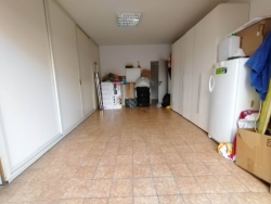 Appartamento Ristrutturato + Garage e Posto Auto Modena 190 Mq