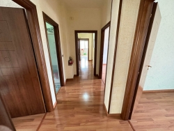 Ampio Appartamento Ristrutturato Con Posto Auto Archi 150 Mq