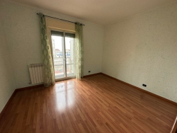 Ampio Appartamento Ristrutturato Con Posto Auto Archi 150 Mq