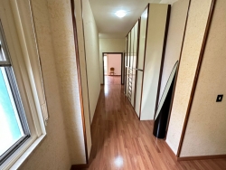 Ampio Appartamento Ristrutturato Con Posto Auto Archi 150 Mq