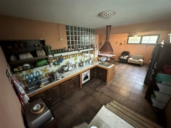 Villa Indipendente Su 4 Livelli + Giardino + Posti Auto + Corte Catona 