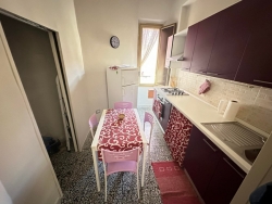 Appartamento Centro Pressi Carducci 70 Mq