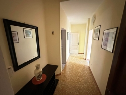 Appartamento Centro Pressi Carducci 70 Mq
