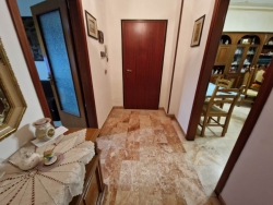 Appartamento Arangea Pressi Sbronzi 110 Mq